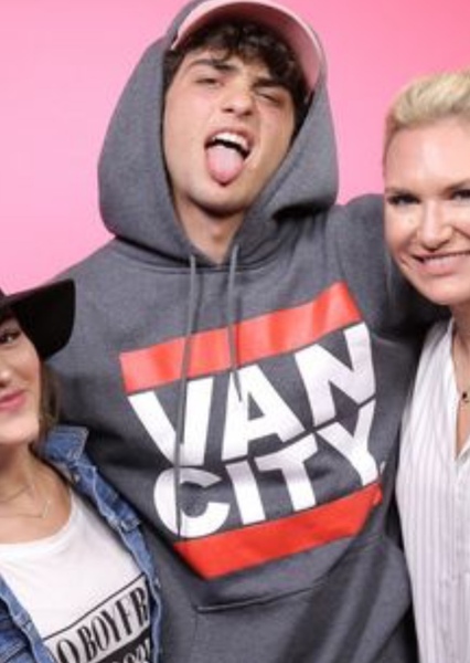 Noah Centineo photo