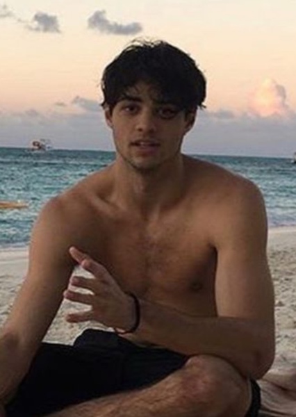Noah Centineo photo