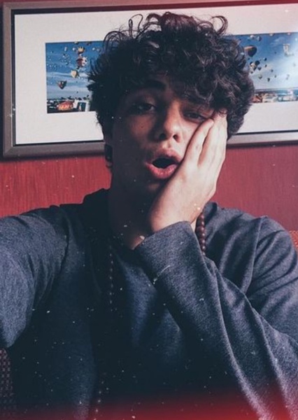 Noah Centineo photo