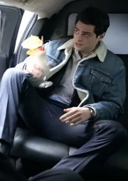 Noah Centineo photo