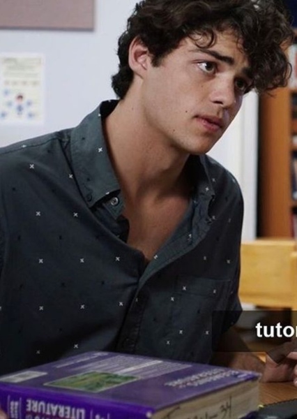 Noah Centineo photo