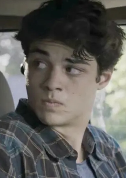 Noah Centineo photo
