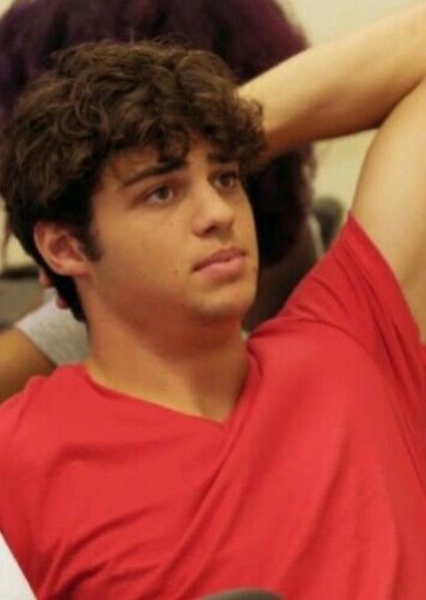 Noah Centineo photo