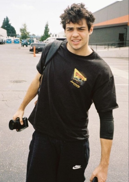 Noah Centineo photo