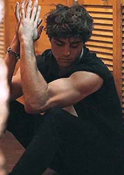 Noah Centineo photo