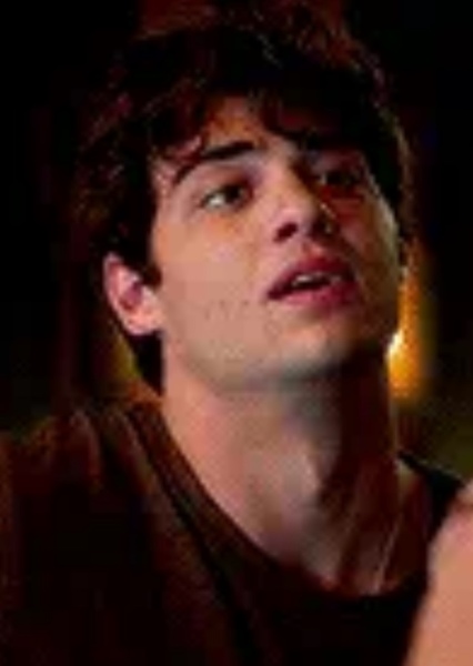 Noah Centineo photo