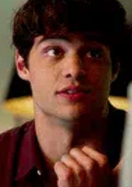 Noah Centineo photo
