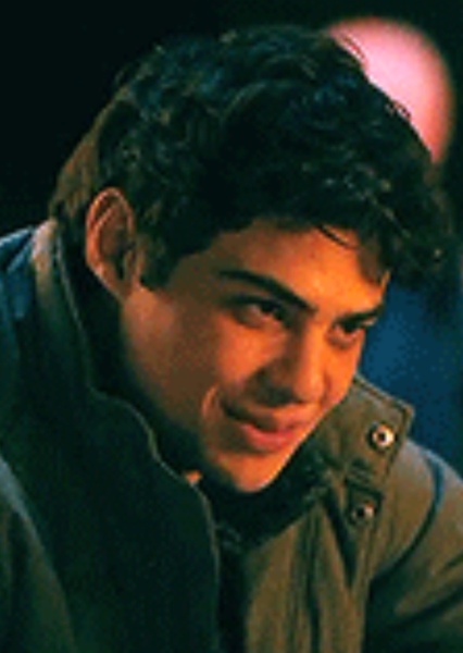Noah Centineo photo