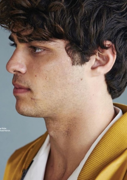 Noah Centineo photo