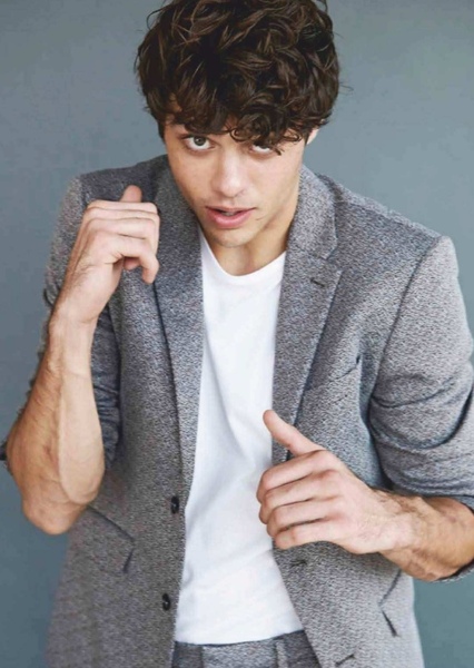 Noah Centineo photo