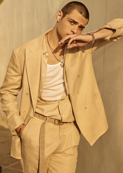 Noah Centineo photo