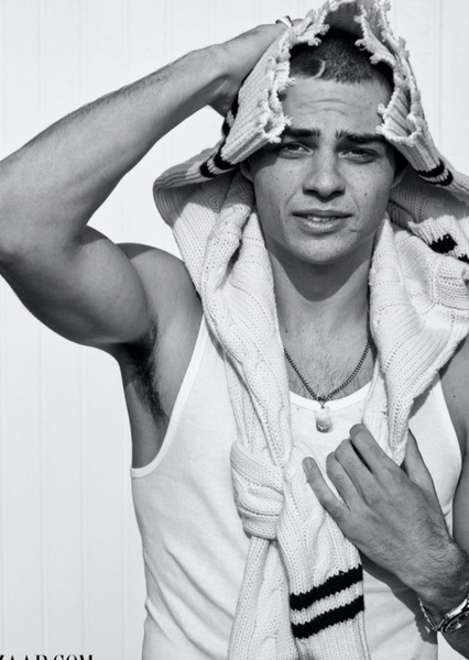 Noah Centineo photo