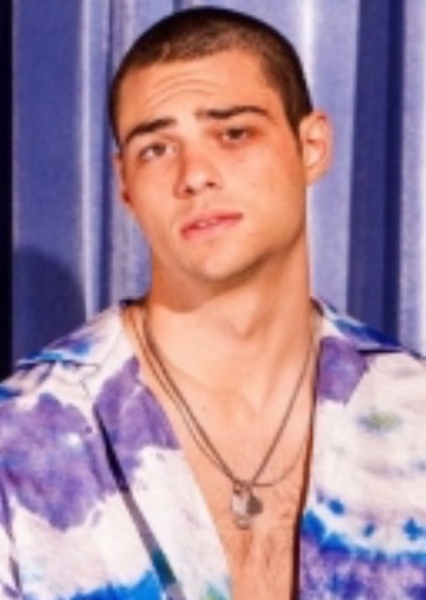 Noah Centineo photo