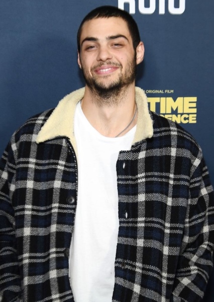 Noah Centineo photo