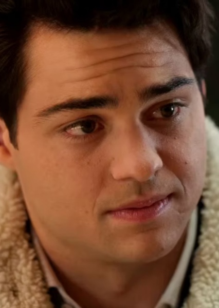 Noah Centineo photo