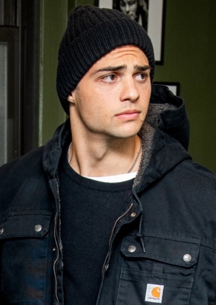 Noah Centineo photo