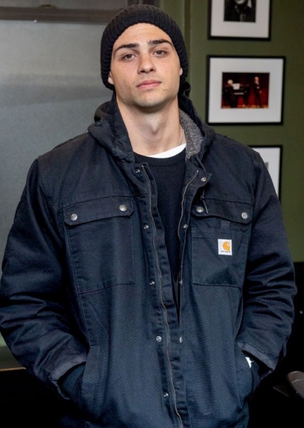 Noah Centineo photo