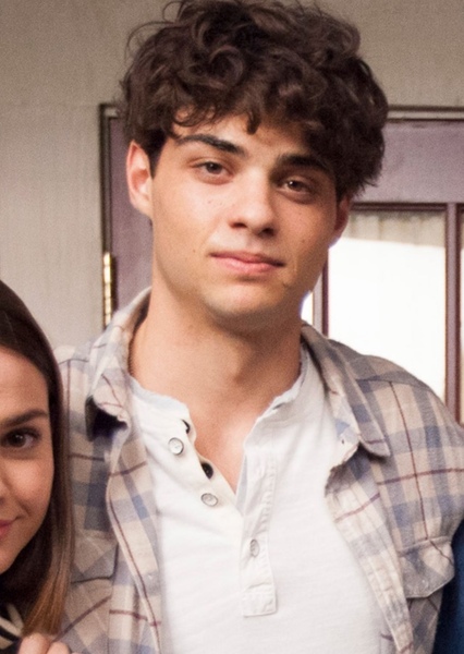 Noah Centineo photo