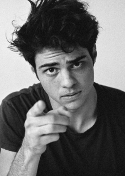 Noah Centineo photo