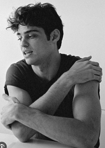 Noah Centineo photo