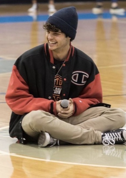 Noah Centineo photo