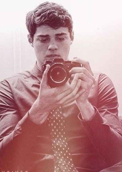 Noah Centineo photo