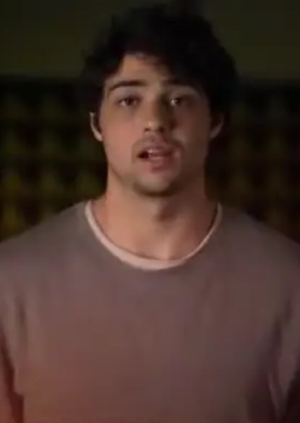 Noah Centineo photo