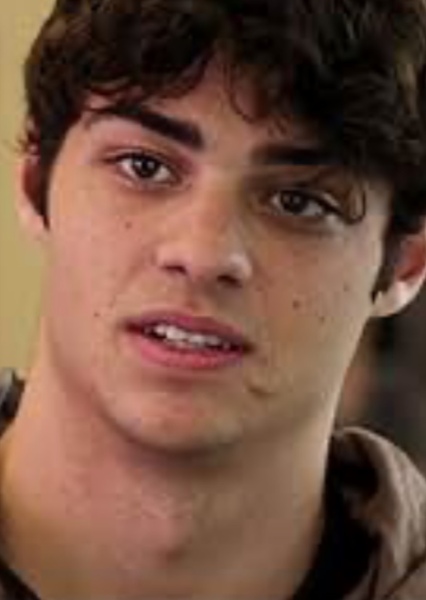 Noah Centineo photo