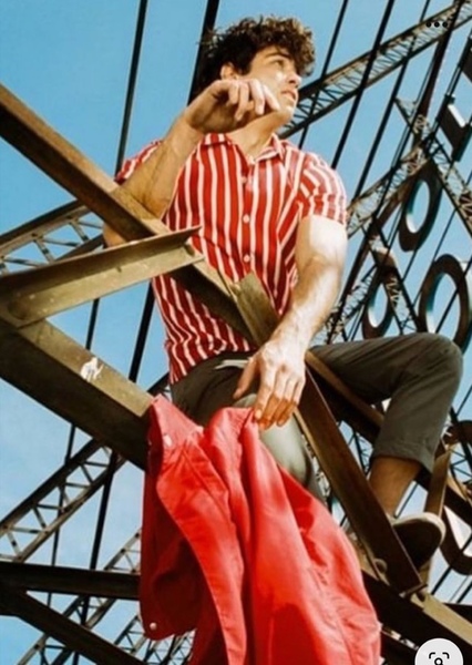 Noah Centineo photo