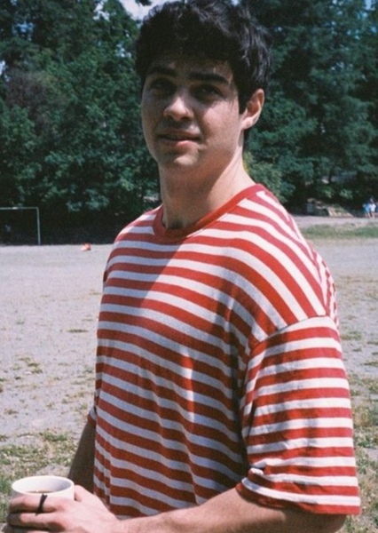 Noah Centineo photo