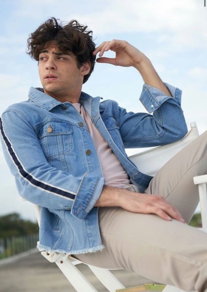 Noah Centineo photo