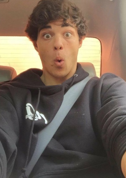 Noah Centineo photo