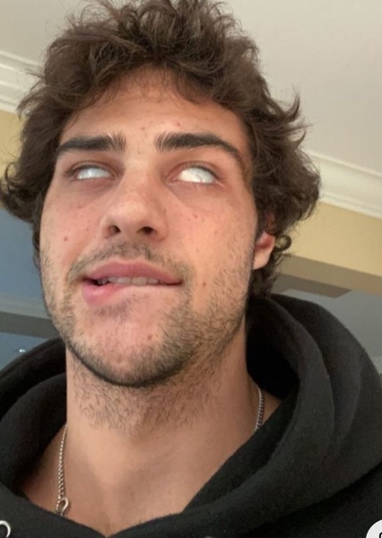 Noah Centineo photo