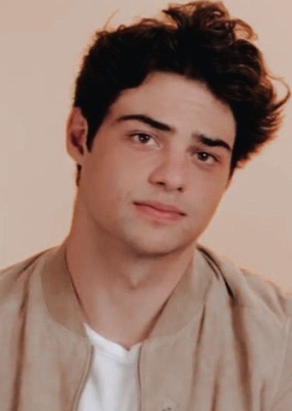 Noah Centineo photo