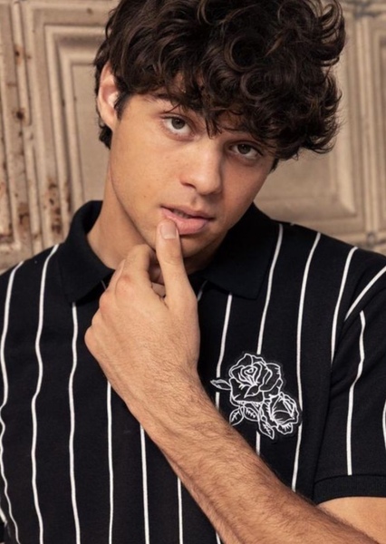 Noah Centineo photo