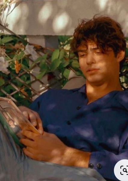 Noah Centineo photo