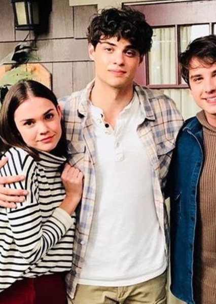 Noah Centineo photo