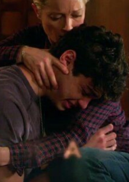 Noah Centineo photo