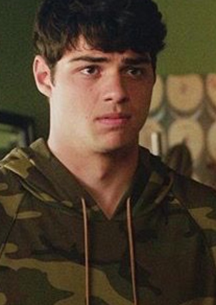 Noah Centineo photo