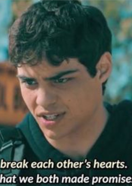 Noah Centineo photo