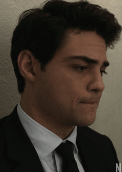 Noah Centineo photo