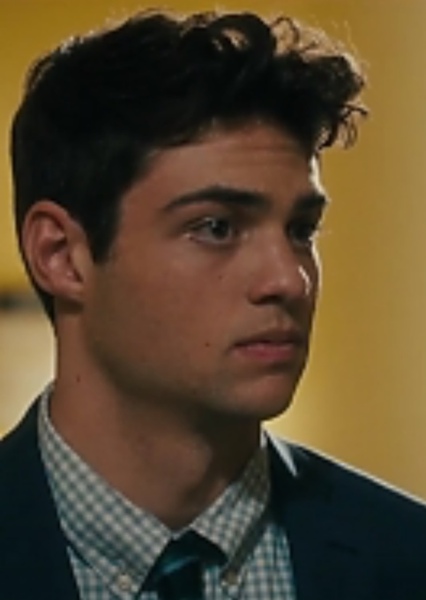 Noah Centineo photo