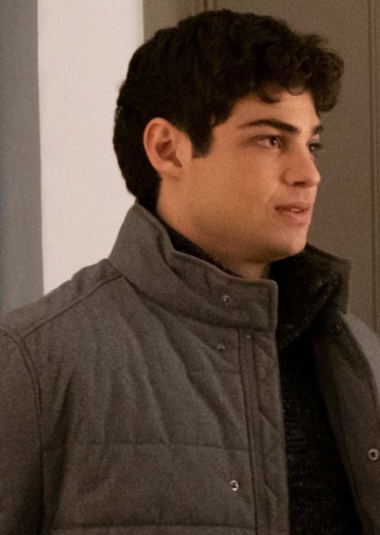Noah Centineo photo