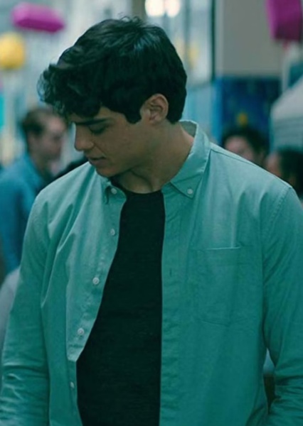 Noah Centineo photo