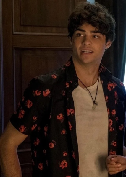 Noah Centineo photo