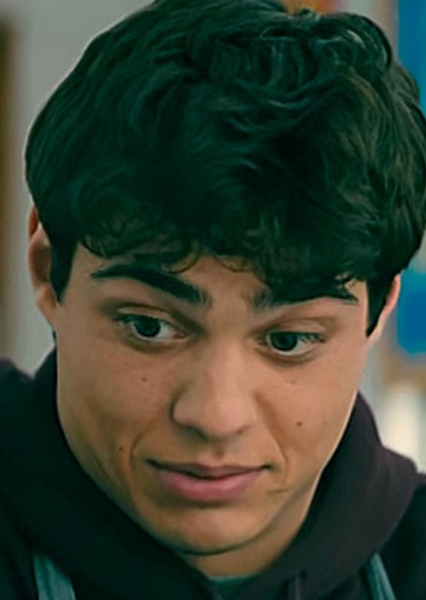 Noah Centineo photo