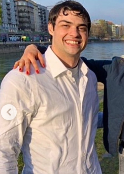 Noah Centineo photo