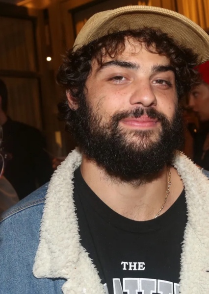 Noah Centineo photo