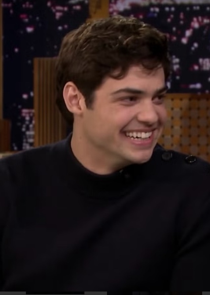 Noah Centineo photo