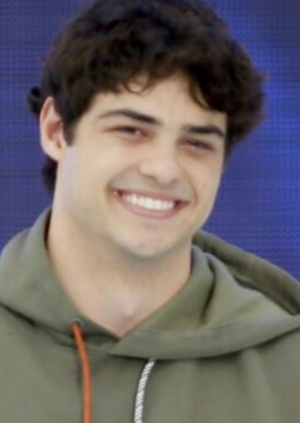 Noah Centineo photo